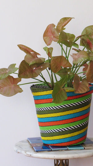 Wire Woven Planter Medium